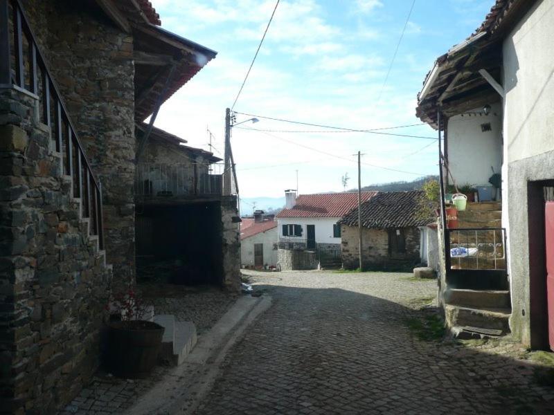 Casa Da Fonte Em Prada, Vinhais Extérieur photo